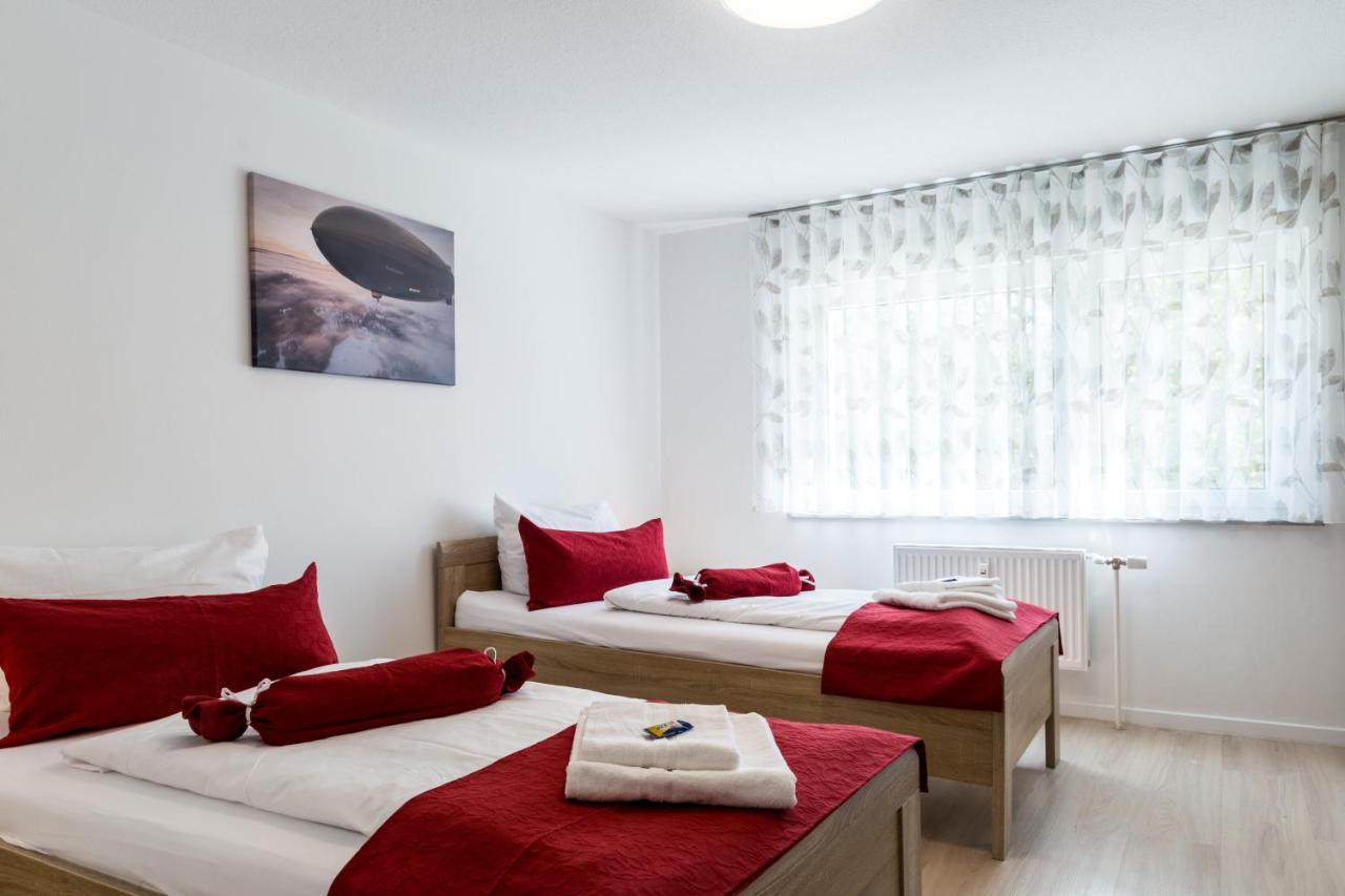 Apartment Eastside Mit 3 Zimmern Fur Bis Zu 5 Personen Mit Balkon Friedrichshafen Dış mekan fotoğraf