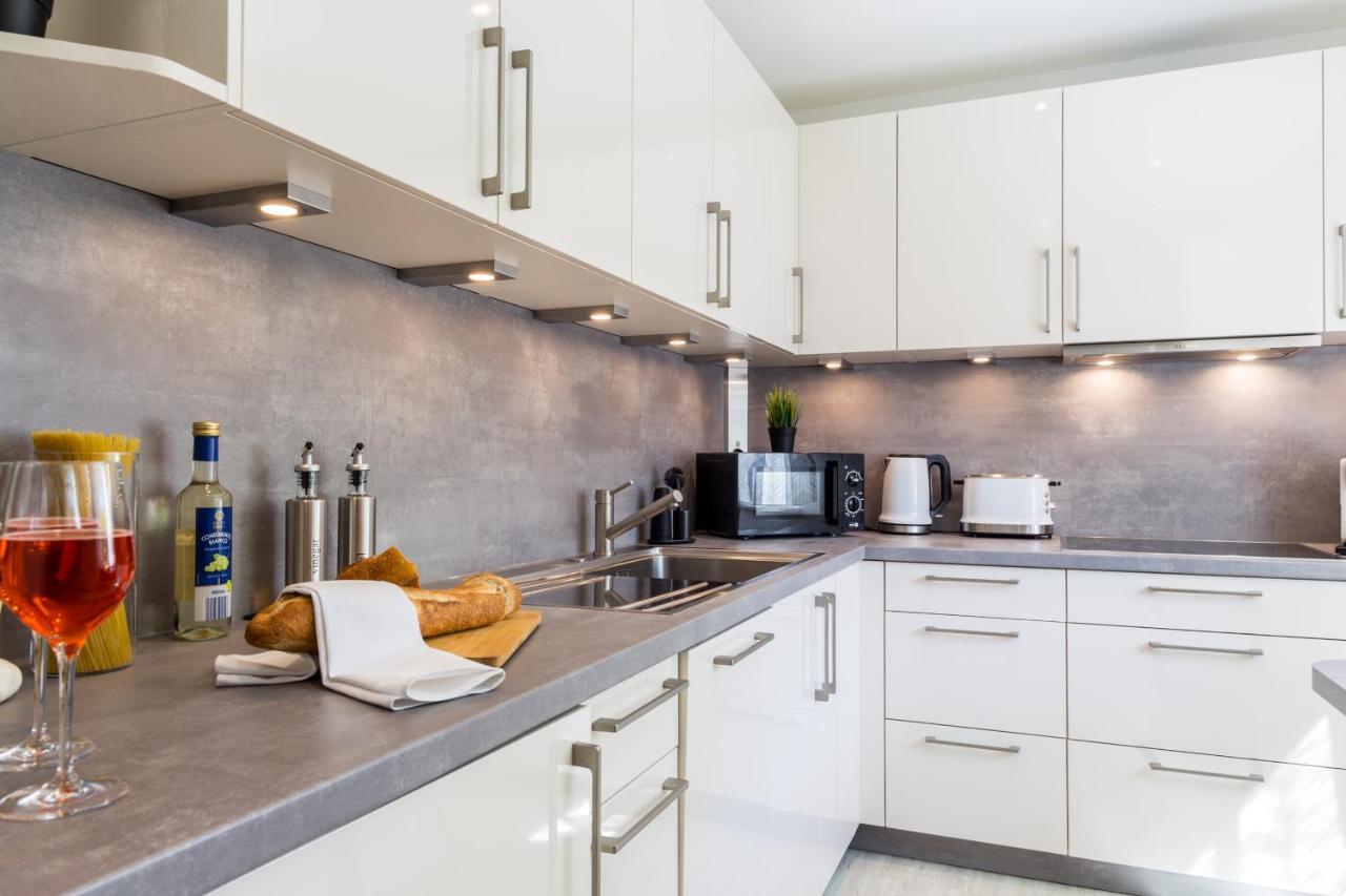 Apartment Eastside Mit 3 Zimmern Fur Bis Zu 5 Personen Mit Balkon Friedrichshafen Dış mekan fotoğraf