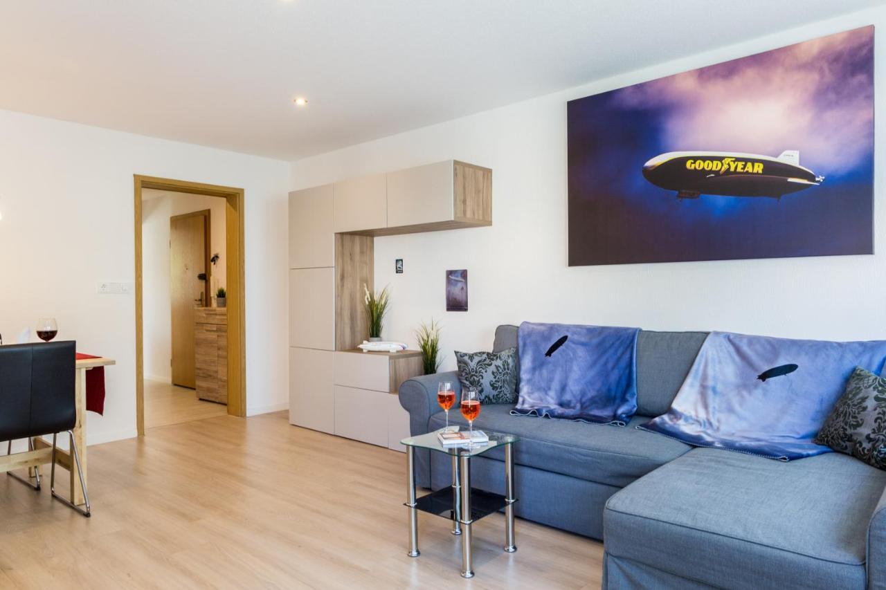 Apartment Eastside Mit 3 Zimmern Fur Bis Zu 5 Personen Mit Balkon Friedrichshafen Dış mekan fotoğraf